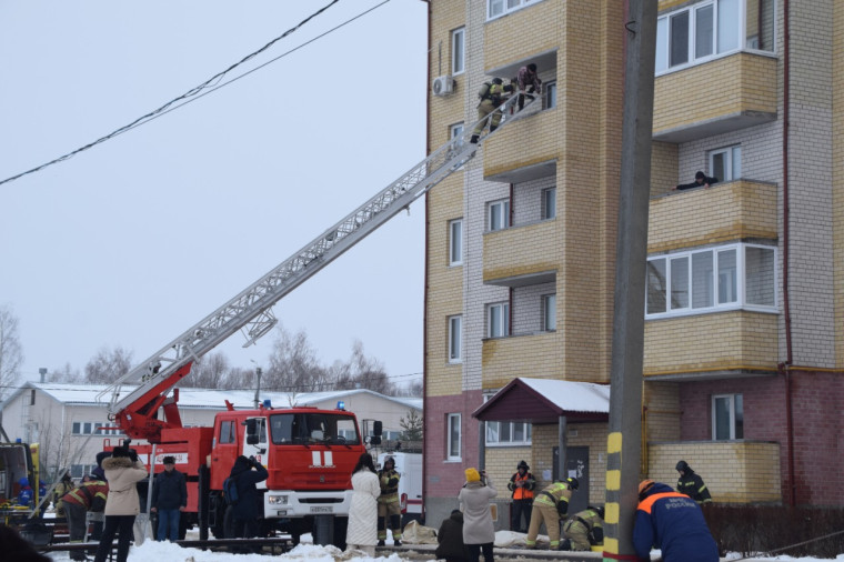 Заседание расширенной коллегии Госкомитета по делам гражданской обороны и чрезвычайным ситуациям Республики Мордовия. Заседание расширенной коллегии Госкомитета по делам гражданской обороны и чрезвычайным ситуациям Республики Мордовия.